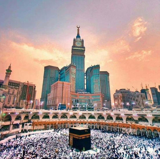 Mengungkap Keindahan Arsitektur Islam di Makkah dan Madinah